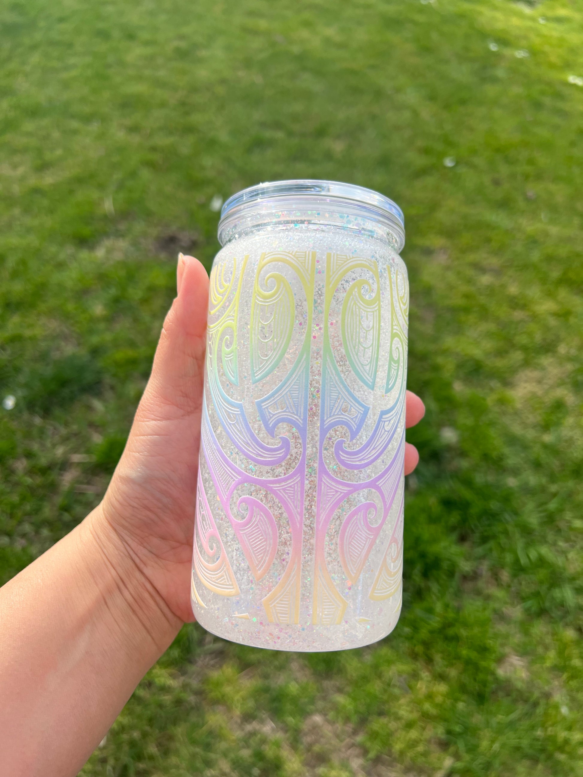 Ngā Tae o te Rangi Snowglobe Tumbler 16oz - Acrylic