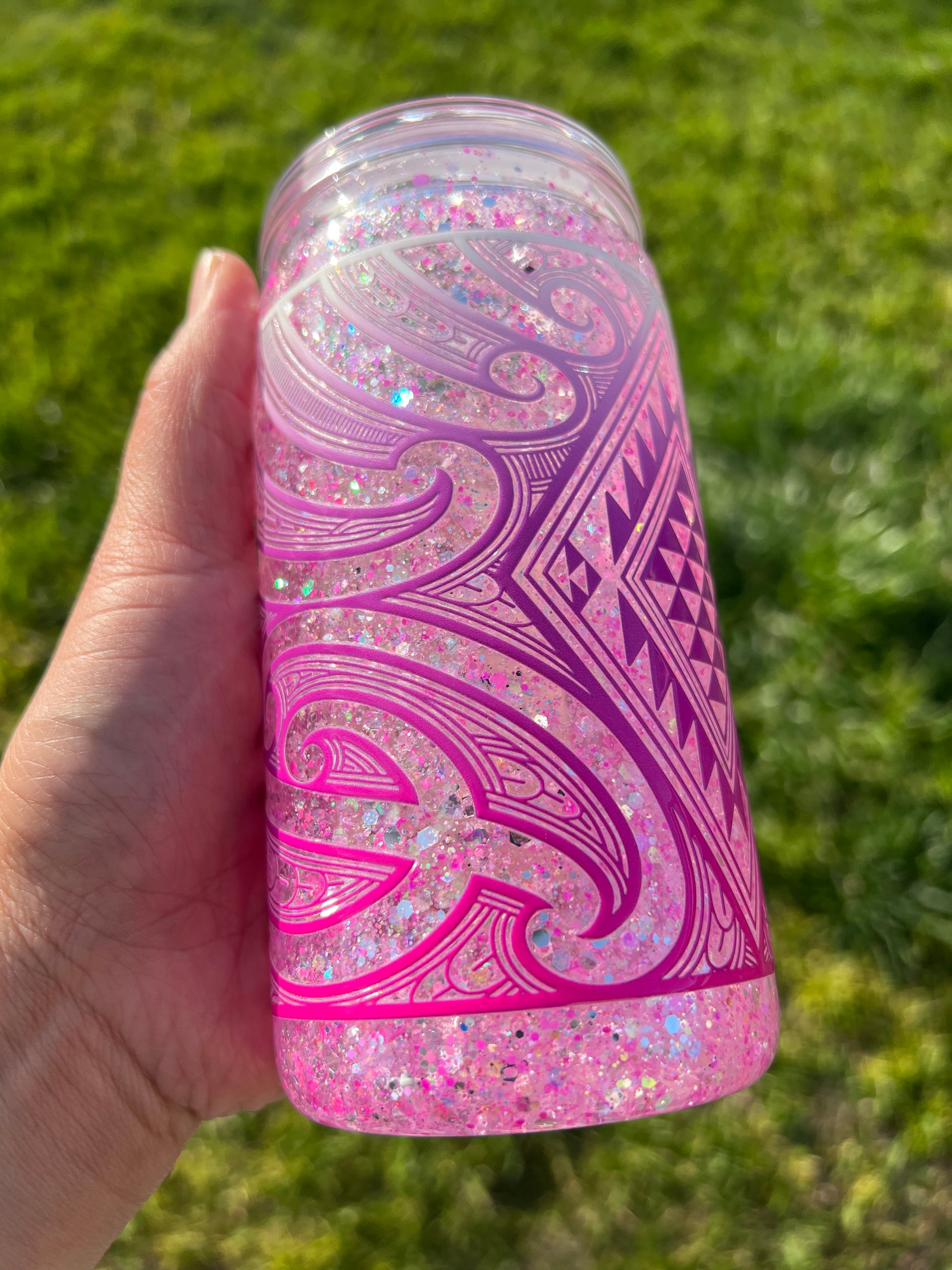 Hūkerikeri Snowglobe Tumbler Acrylic - 16oz