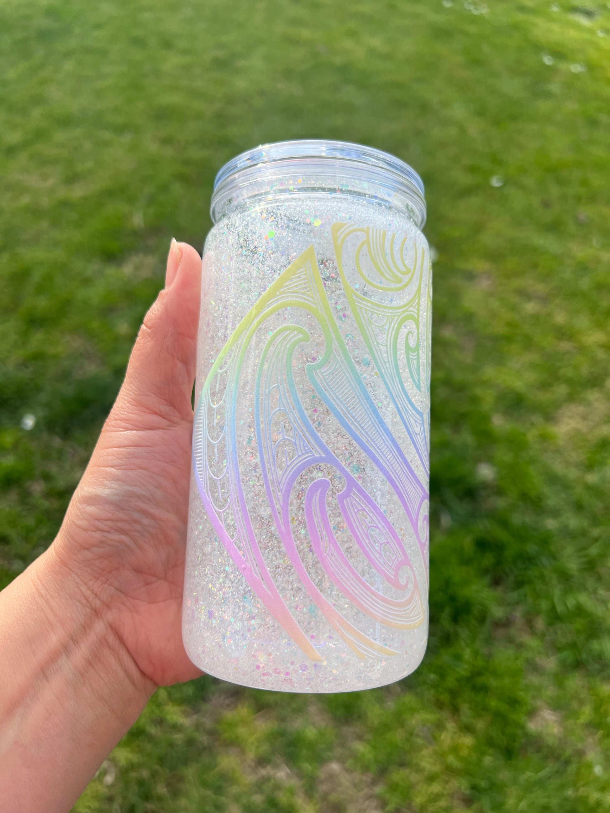 Ngā Tae o te Rangi Snowglobe Tumbler 16oz - Acrylic
