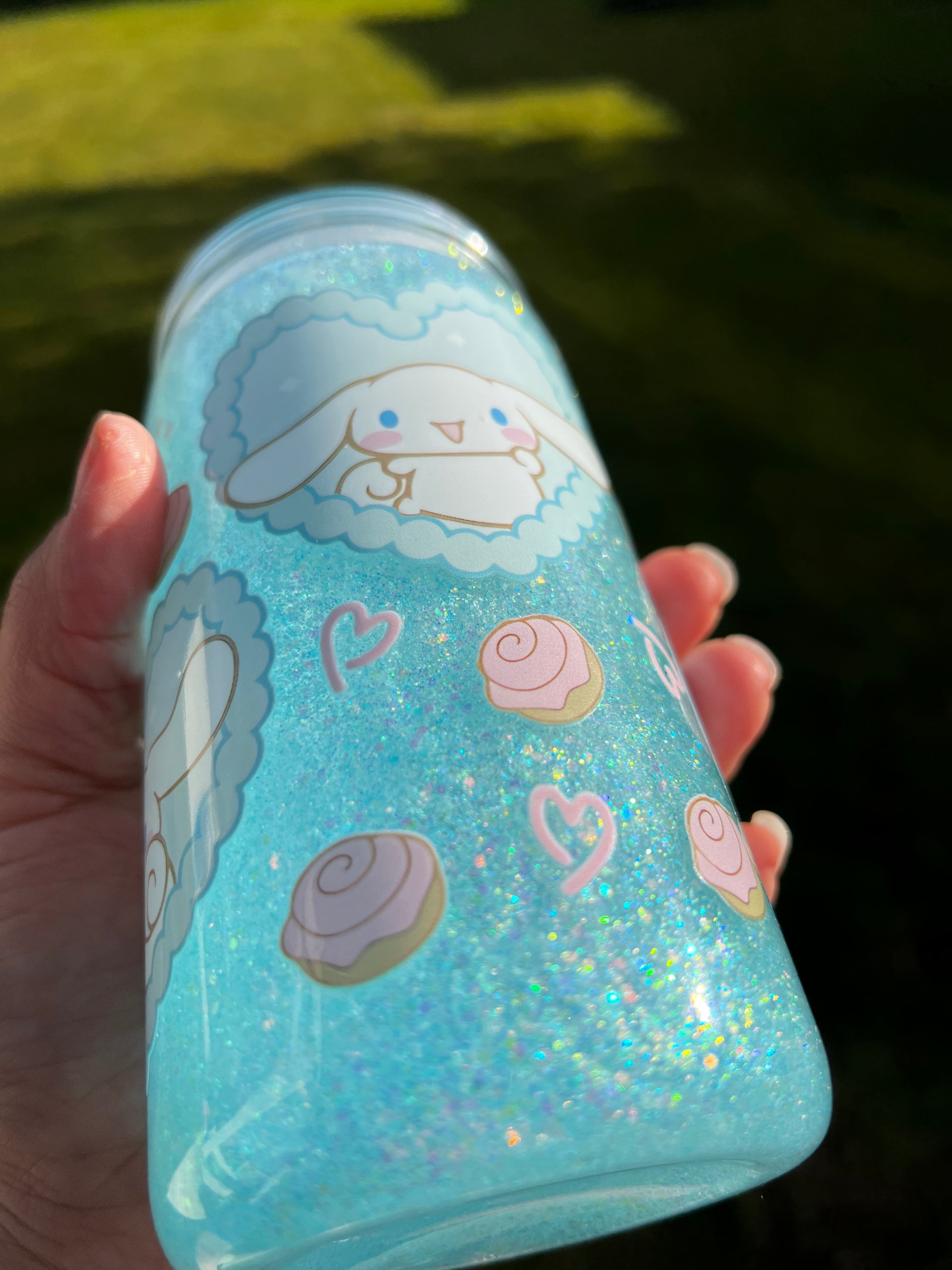 Cinnamoroll Snowglobe Glitter Tumbler Acrylic - 16oz