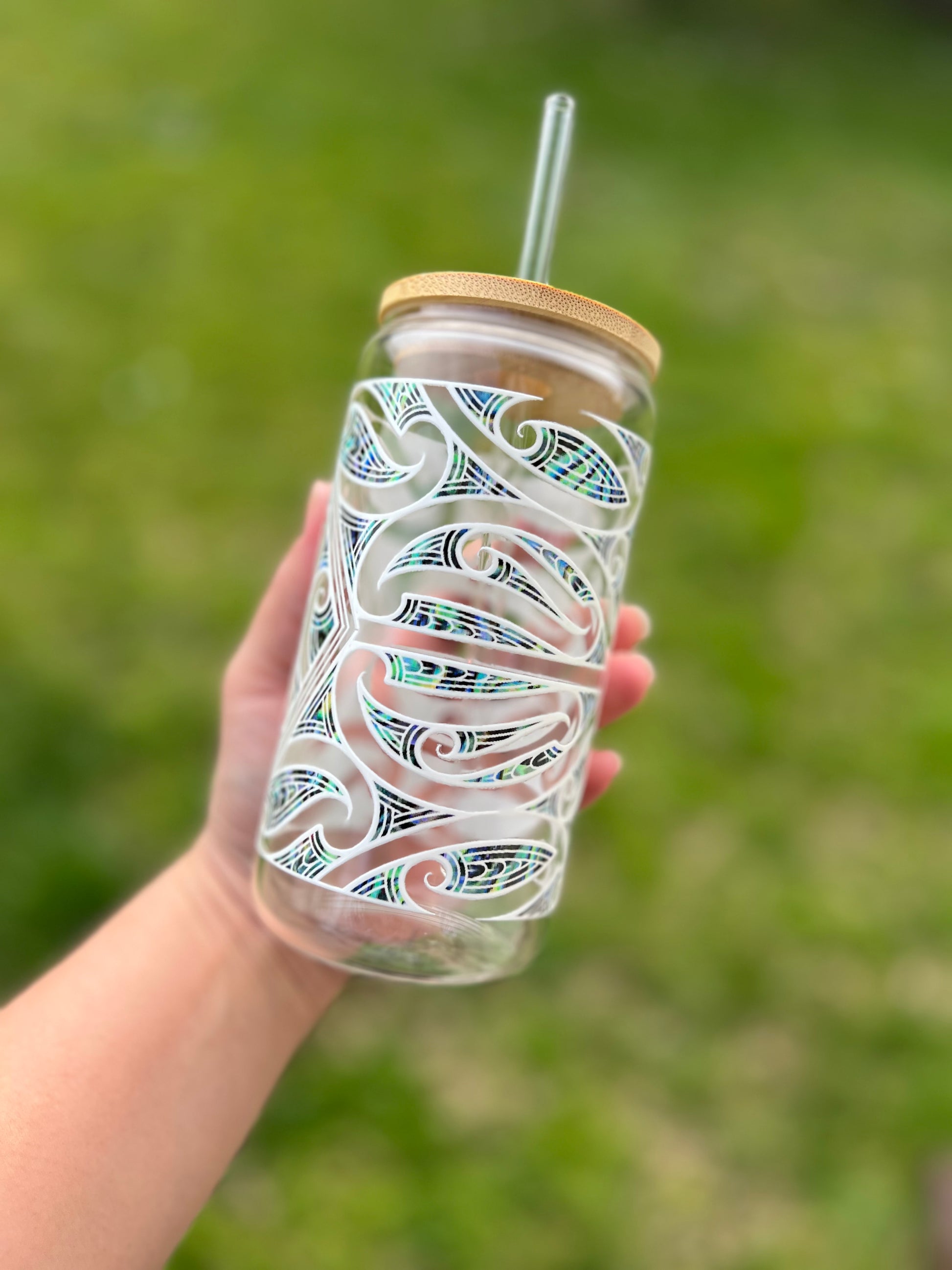 Moana Glass Tumbler 16oz