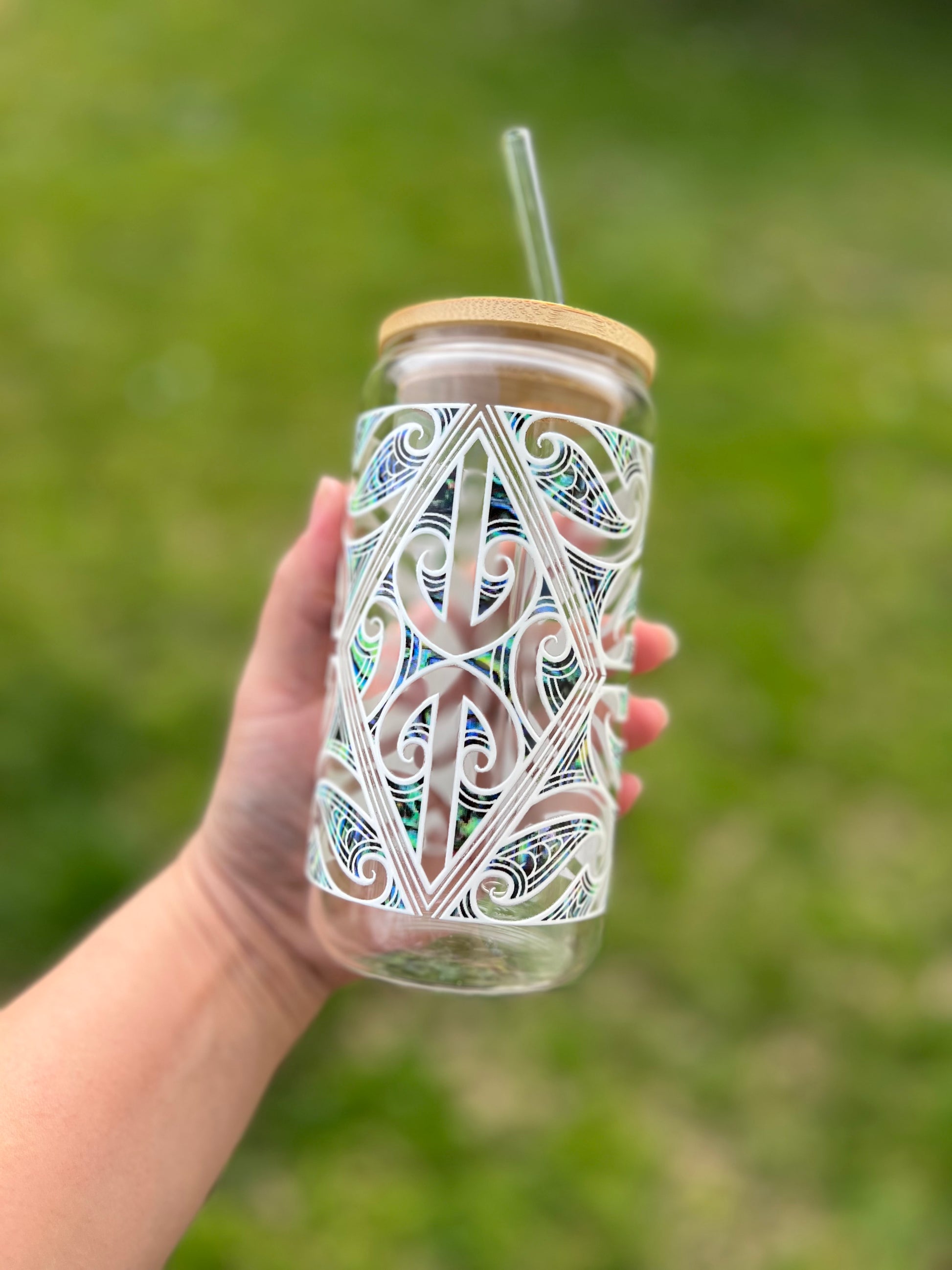 Moana Glass Tumbler 16oz