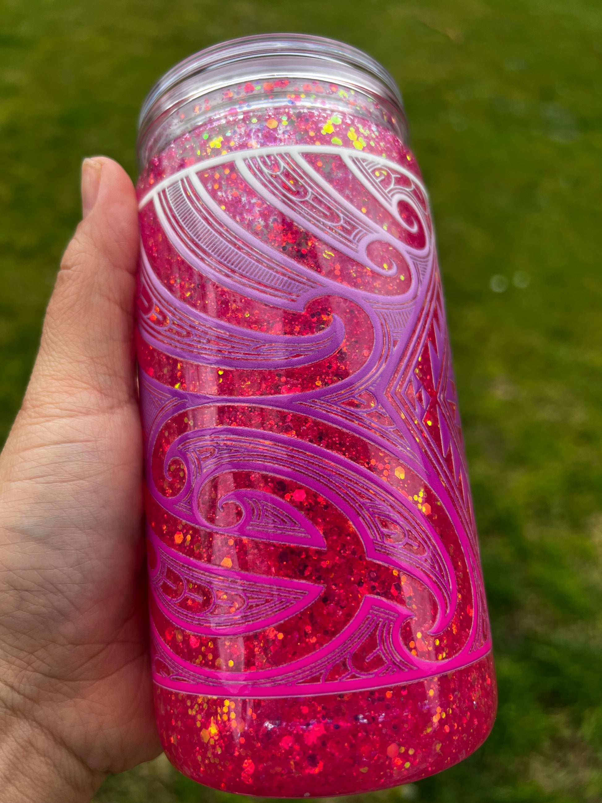 Whakapū Ngutu Snowglobe Tumbler 16oz - Acrylic