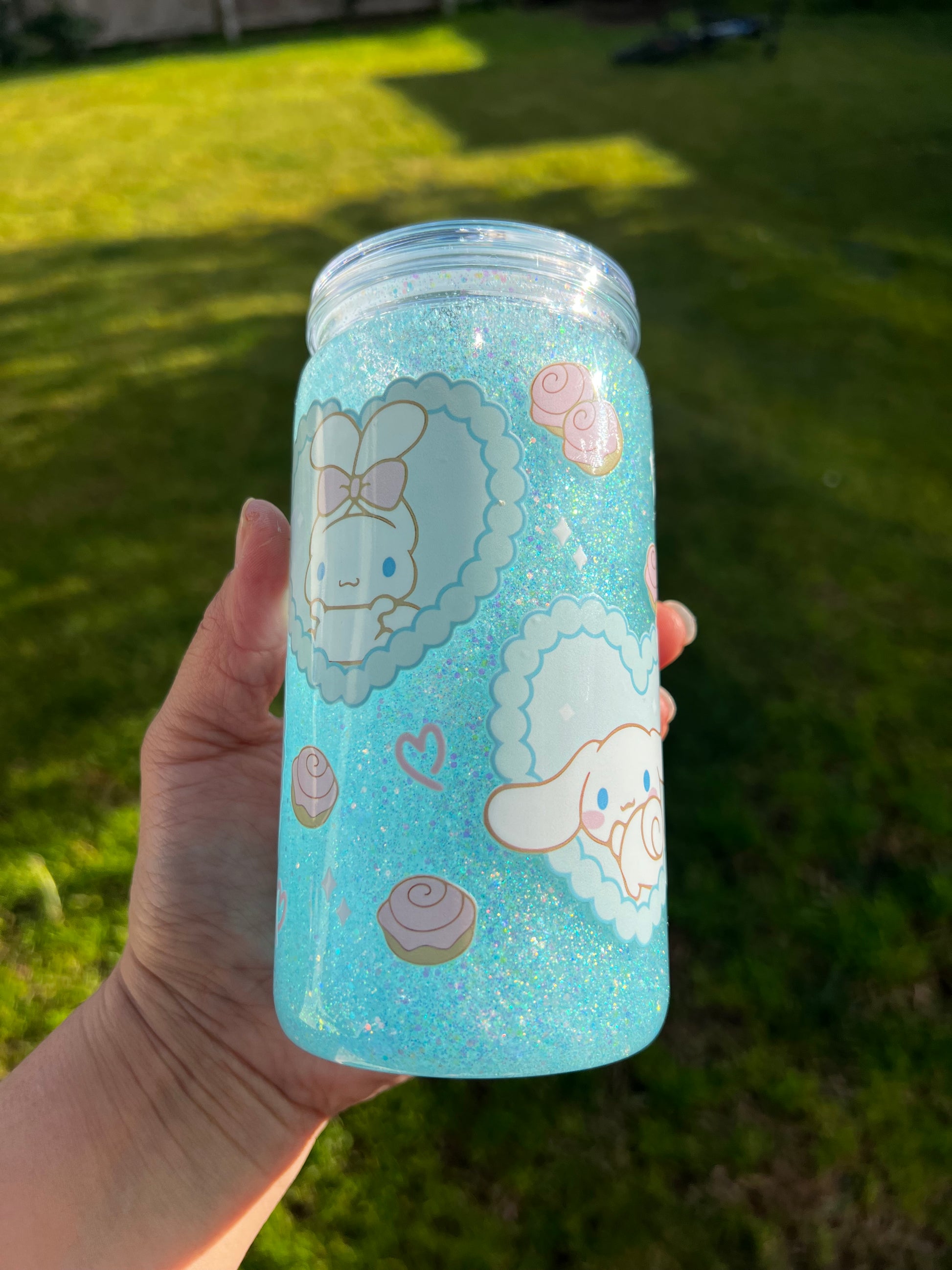 Cinnamoroll Snowglobe Glitter Tumbler Acrylic - 16oz
